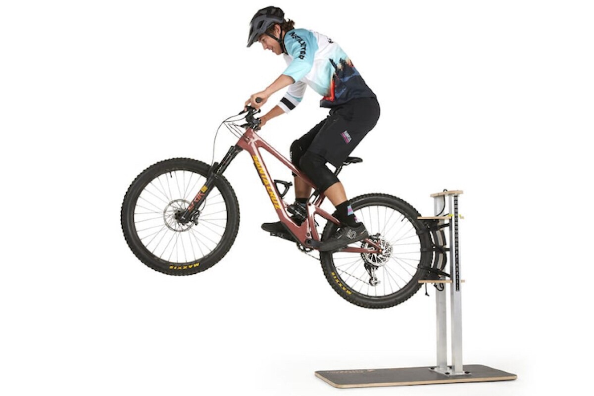 Mountain bike garage hotsell